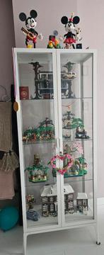 Lego Sets + Milsbo Vitrinekast, Ophalen, Zo goed als nieuw