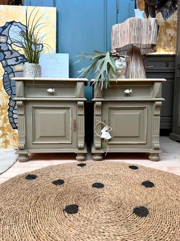 2 vintage nachtkastjes ladekast halkastje buikkastje taupe beschikbaar voor biedingen