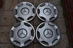Set van 4 originele wieldoppen Mercedes Benz C Klasse 15inch, Auto diversen, Wieldoppen, Ophalen of Verzenden, Gebruikt