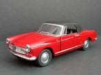 Peugeot 404 Cabrio Rouge gesloten Kap 1:38 Welly Pol, Hobby en Vrije tijd, Modelauto's | Overige schalen, Nieuw, Auto, Verzenden