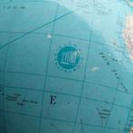 Lucky Vintage vintage Staatkundige Globe lamp & glas, Huis en Inrichting, Woonaccessoires | Wereldbollen, Ophalen, Onbekend, SVH Staatkundig