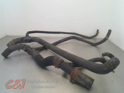 Waterpijp van een Opel Vivaro, Auto-onderdelen, Motor en Toebehoren, Opel, Gebruikt, 3 maanden garantie, Ophalen of Verzenden
