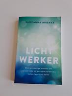 Sahvanna Arienta - Lichtwerker, Boeken, Achtergrond en Informatie, Ophalen of Verzenden, Zo goed als nieuw, Sahvanna Arienta