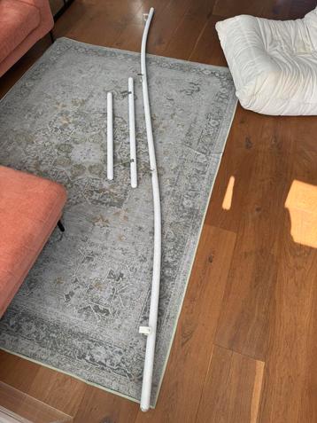 Trapleuning wit hout beschikbaar voor biedingen