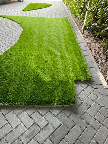 Kunstgras beschikbaar voor biedingen