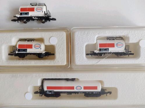 MÄRKLIN Z mini-club ketelwagens ESSO, Hobby en Vrije tijd, Modeltreinen | Overige schalen, Zo goed als nieuw, Wagon, Wisselstroom