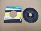 Single: The String-A-Longs - Wheels (1960), Verzenden, Gebruikt, 7 inch, Pop