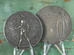 Sport penningen 2 stuks 1942 Schoondijke, Ophalen of Verzenden