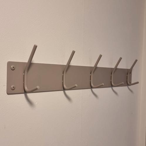 Spinder Design Fusion 5 Wandkapstok 70 cm - Silky Taupe, Huis en Inrichting, Woonaccessoires | Kapstokken, Zo goed als nieuw, Wandkapstok