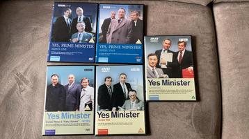 Yes Minister 5 boxes met een iedre 2 Dvd’s beschikbaar voor biedingen