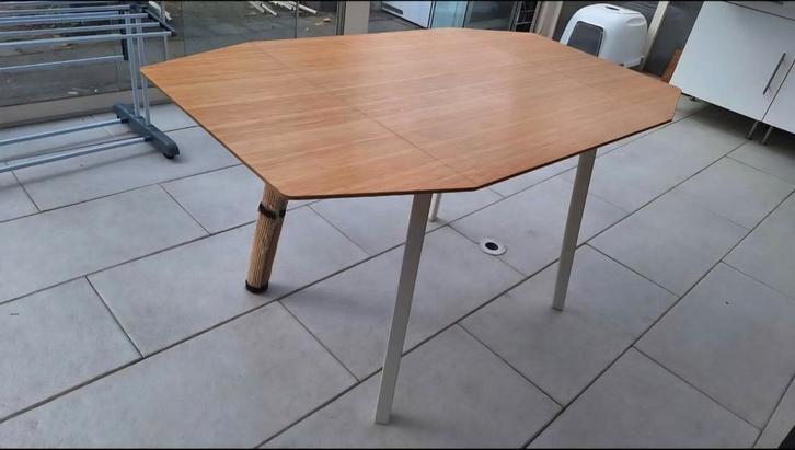 IKEA folding table, Tuin en Terras, Tuintafels, Zo goed als nieuw, Rond, Ophalen