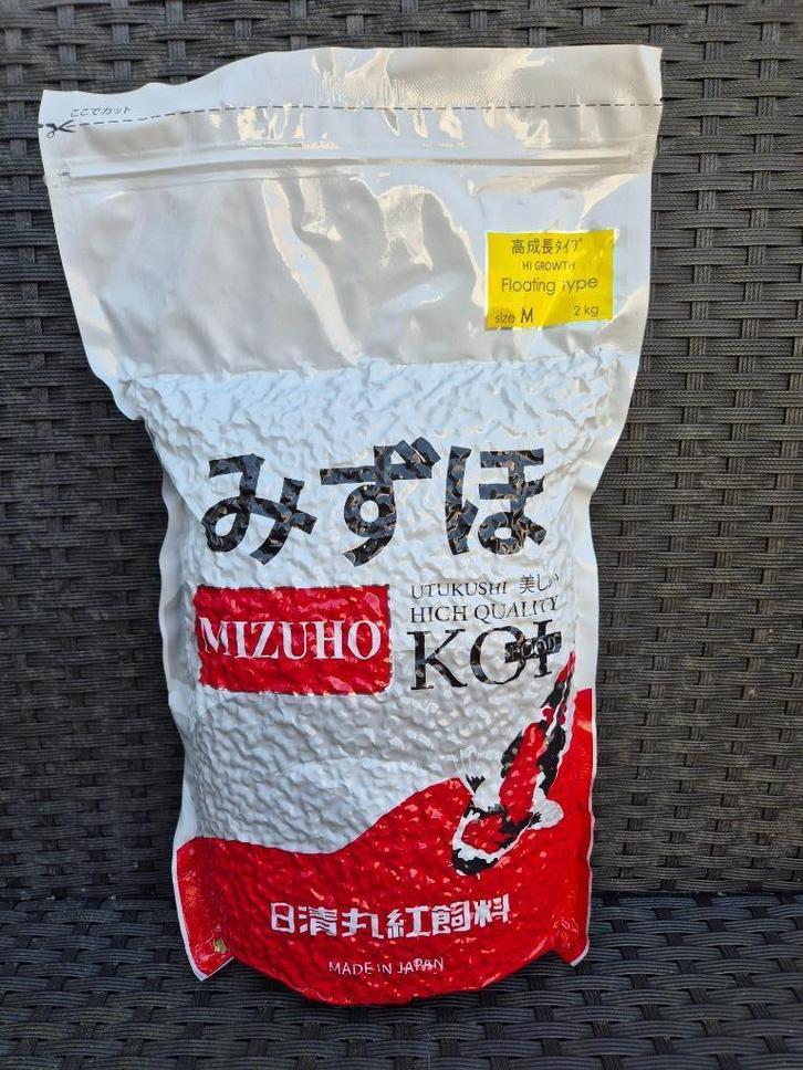 Mizuho Koi visvoer drijvend M size 2 kg., Dieren en Toebehoren, Vissen | Vijvervissen, Karper of Koi