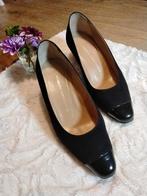 Donkerblauwe pumps, Ophalen of Verzenden, Zo goed als nieuw, Blauw