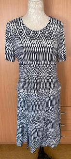 Frank Walder rok met bijpassende top maat 42