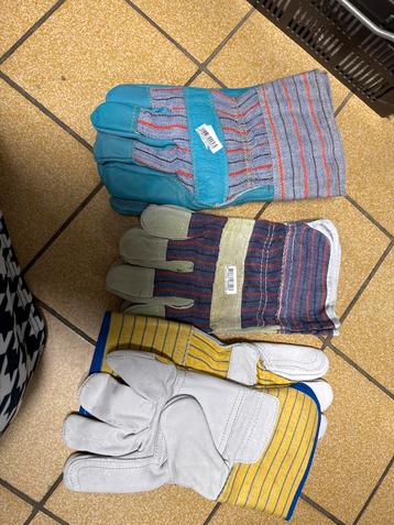 Partij Werk handschoenen beschikbaar voor biedingen
