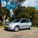 Ford Fiësta 1.4 Futura Grijs, Voorwielaandrijving, 15 km/l, 4 cilinders, Origineel Nederlands