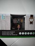 Kerstdorp Figuur - Maartje Hangt de Was Op, Ophalen of Verzenden, Nieuw