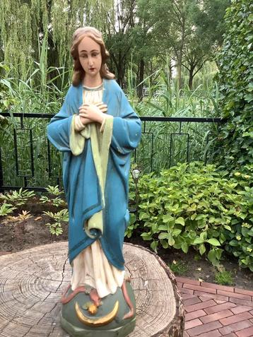 Mooi liefelijk Mariabeeld ❤️ Maria met gevouwen handen 