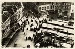 Middelburg, Panorama Markt - volk kramen - 1946 gelopen, Verzamelen, Ansichtkaarten | Nederland, Ophalen of Verzenden, 1940 tot 1960