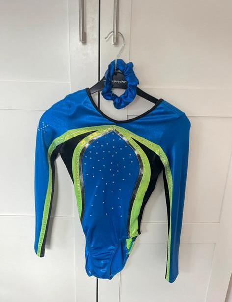 Turnpakje Quatro, Sport en Fitness, Turnen, Zo goed als nieuw, Turnpak(je), Kindermaat 146 t/m 176, Ophalen of Verzenden