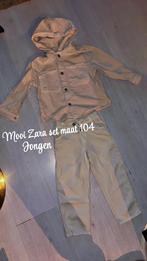 Zara set beige jongen maat 104, Ophalen of Verzenden, Zo goed als nieuw, Maat 34 (XS) of kleiner, Beige