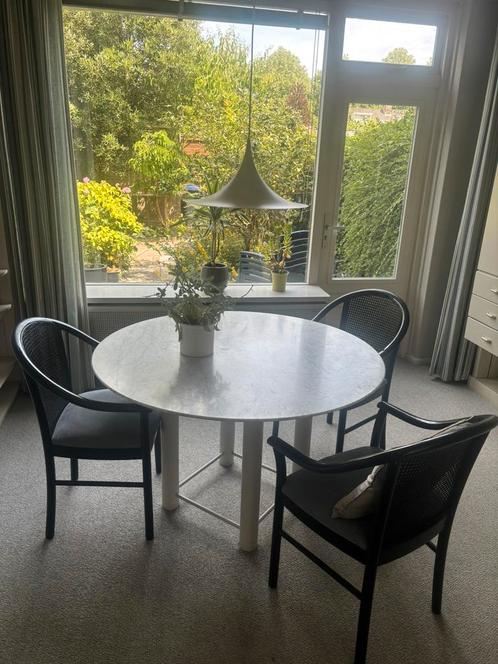 Marmeren ronde eettafel - vintage., Huis en Inrichting, Tafels | Eettafels, Zo goed als nieuw, 100 tot 150 cm, Rond, Ophalen