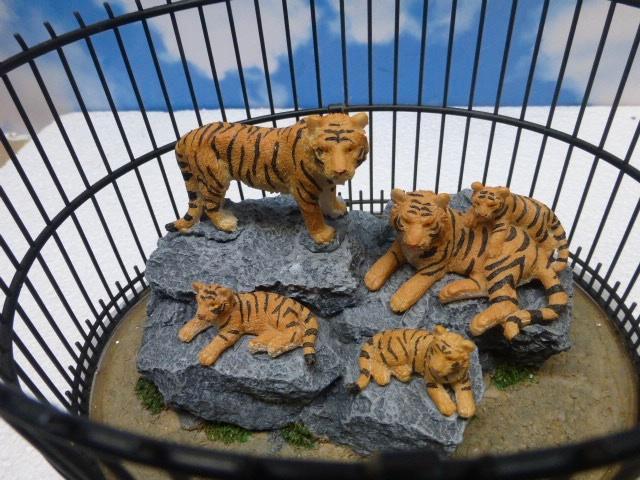 lemax Tiger Family zoo dierentuin kerstdorp tijgers kerst, Diversen, Kerst, Zo goed als nieuw, Ophalen of Verzenden