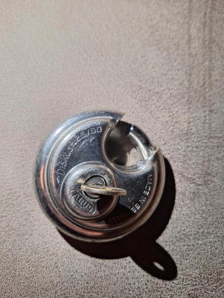 Abus Diskus 26/80 Hangslot, Doe-het-zelf en Verbouw, Hang- en Sluitwerk, Zo goed als nieuw, Slot, Rvs, Ophalen of Verzenden
