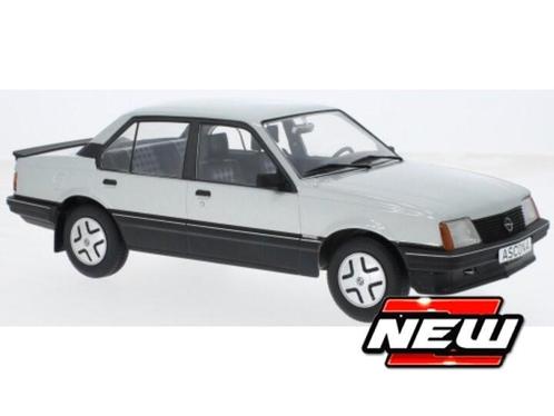 MCG Opel Ascona C SR zilvergrijs 1:18, Hobby en Vrije tijd, Modelauto's | 1:18, Nieuw, Auto, Overige merken, Ophalen of Verzenden