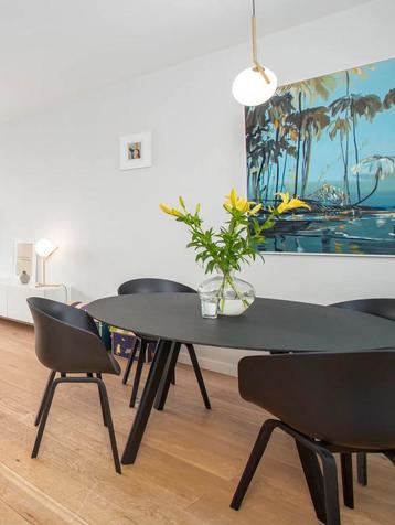Hay Copenhague CPH25 tafel 140 zwart + 6 Hay AAC22 stoelen beschikbaar voor biedingen