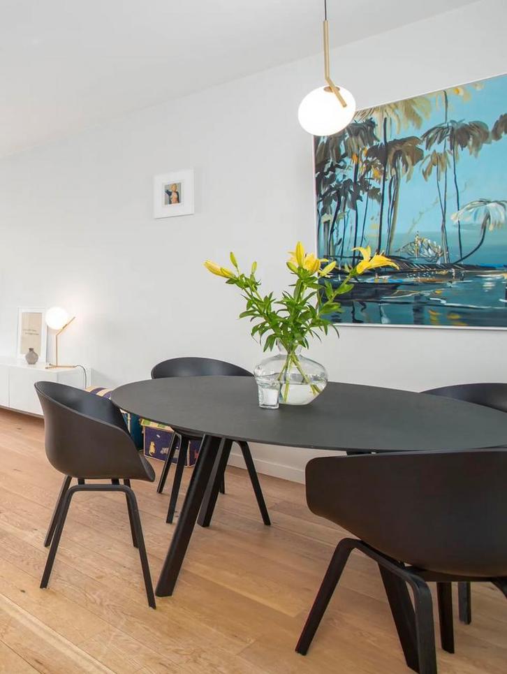Hay Copenhague CPH25 tafel 140 zwart + 6 Hay AAC22 stoelen, Huis en Inrichting, Complete eetkamers, Zo goed als nieuw, 4 tot 6 stoelen