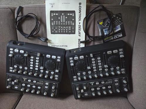 spotprijs 2 stuks dj mixer behringer 3000, Muziek en Instrumenten, Dj-sets en Draaitafels, Zo goed als nieuw, Dj-set, Behringer