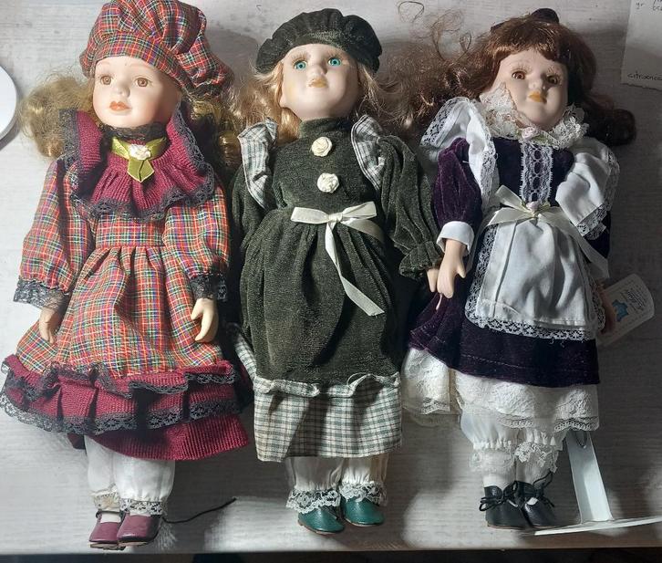 3 "Di Monte" poppen 40 cm, Verzamelen, Poppen, Gebruikt, Pop, Ophalen of Verzenden