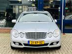 Mercedes-Benz E-klasse 230 Avantgarde automaat! Schuifdak l, Auto's, Mercedes-Benz, Automaat, Gebruikt, Zwart, 2497 cc