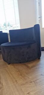 Ronde fauteuil in zwart velvet gestoffeerd, Huis en Inrichting, Slaapkamer | Slaapbanken, Zo goed als nieuw, Zwart, Ophalen