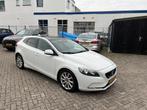 Volvo V40 1.6 D2 Momentum, Voorwielaandrijving, Euro 5, Stof, Gebruikt