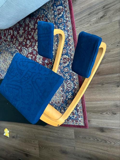 Stokke Varier kniestoel – ergonomisch & origineel design, Huis en Inrichting, Fauteuils, Gebruikt, Ophalen of Verzenden