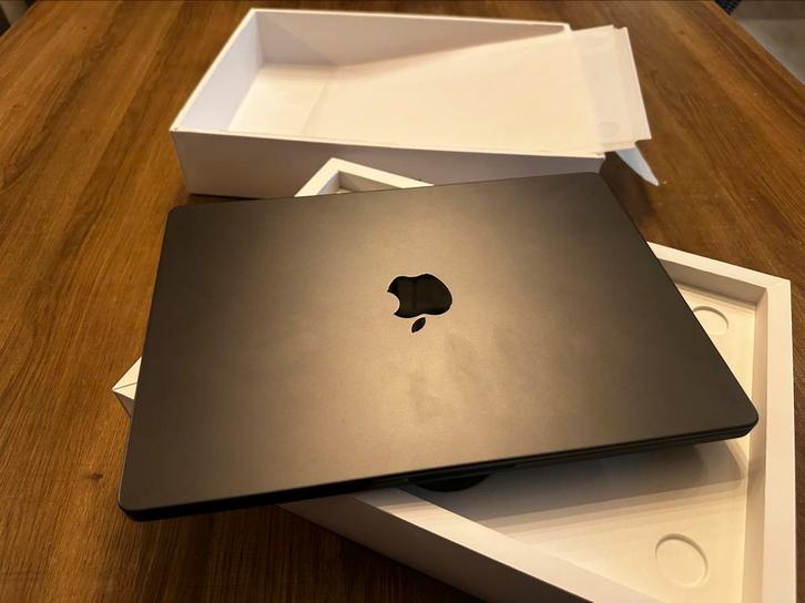 Macbook Pro 14 Inch M3 Pro 2023, Computers en Software, Apple Macbooks, Zo goed als nieuw, MacBook Pro, Overige groottes, 4 Ghz of meer