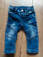 Hema jeans maat 62 z.g.a.n., Kinderen en Baby's, Babykleding | Maat 68, Broekje, Jongetje of Meisje, Ophalen of Verzenden, Zo goed als nieuw