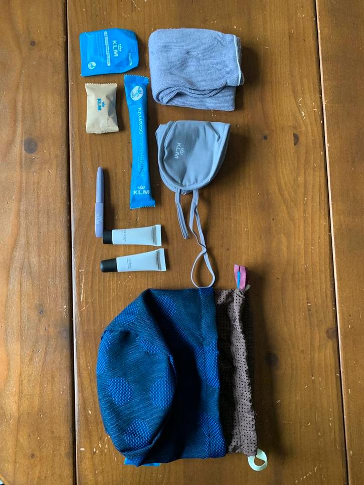 KLM x Marie Stella Maris business class tasjes, Verzamelen, Luchtvaart en Vliegtuigspotten, Nieuw, Overige typen, Ophalen of Verzenden