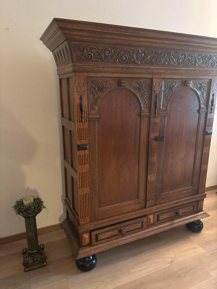 Antieke Eikenhouten Kast, Antiek en Kunst, Antiek | Meubels | Kasten, Ophalen of Verzenden