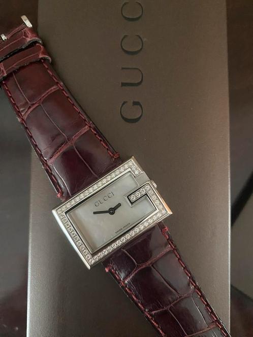 Gucci horloge 100L diamanten Dames G-watch diamonds, Sieraden, Tassen en Uiterlijk, Sporthorloges, Zo goed als nieuw, Android