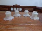 4 antieke matglazen lampenkapjes, Antiek en Kunst, Antiek | Lampen, Ophalen of Verzenden