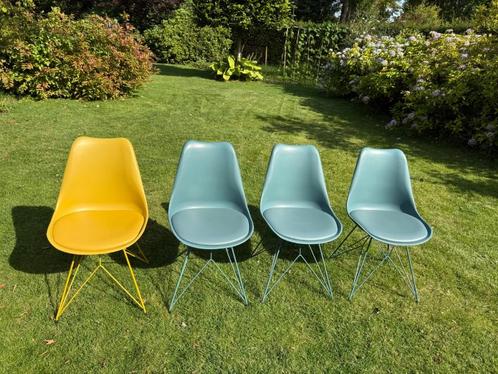4 x Eetkamerstoel, Huis en Inrichting, Stoelen, Gebruikt, Vier, Kunststof, Metaal, Overige kleuren, Ophalen