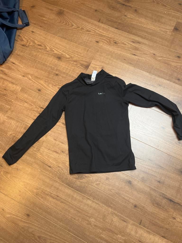 Thermo shirt maat 152, 14 jaar, Zwart, Ophalen of Verzenden, Zo goed als nieuw, Hardlopen of Fietsen