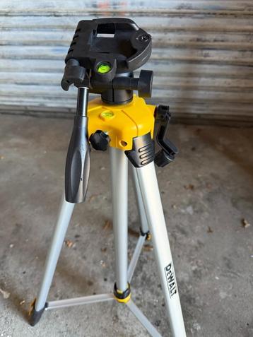 Dewalt DE0881T Statief 75-184cm voor bouwlamp beschikbaar voor biedingen