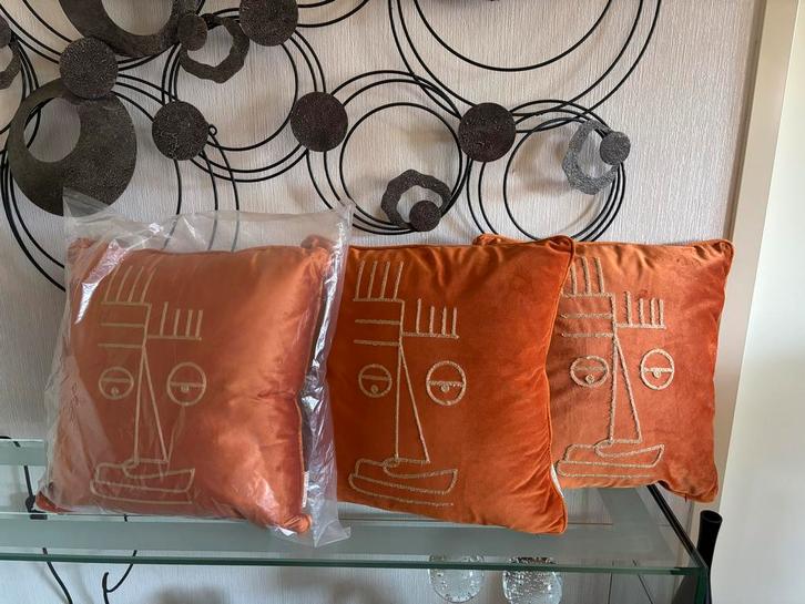 3x SVJ Home Decorations Masker Kussen - Fluweel - Terracotta, Huis en Inrichting, Woonaccessoires | Kussens, Nieuw, Oranje, Vierkant