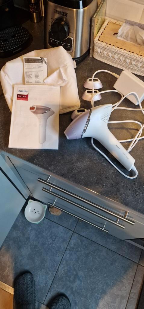 Philips Lumea IPL Ontharingsapparaat, Witgoed en Apparatuur, Persoonlijke-verzorgingsapparatuur, Gebruikt, Scheren en Epileren