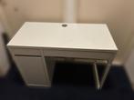 IKEA bureau met kastje en lades, Ophalen, Kunststof, Gebruikt, 100 tot 150 cm