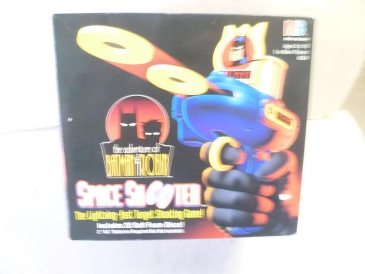 Hasbro 1995 Batman & Robin Space Shooter nieuw in doos film, Verzamelen, Film en Tv, Nieuw, Film, Beeldje, Replica of Model, Ophalen of Verzenden